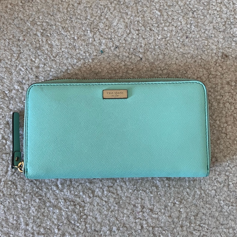 Kate spade wallet